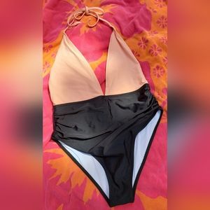 Cupshe Large swimming suit,  like new